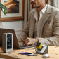 Cargador de pared de carga rápida de 80 W con cable USB-C retráctil de 80 cm.
