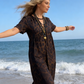 Vestido largo de mujer con cuello en V y estampado de leopardo