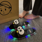 👟✨🐧 Zapatillas luminosas con LED para niños - Diseño de dibujos animados 🌟👶